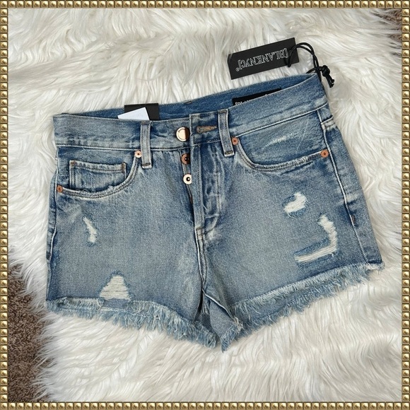 Blank NYC Distressed Denim Shorts Size 24 - Picture 1 of 7